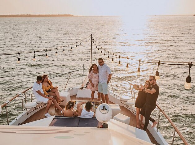 ATARDECER POR LA BAHÍA DE CARTAGENA (BOTE MASTER)