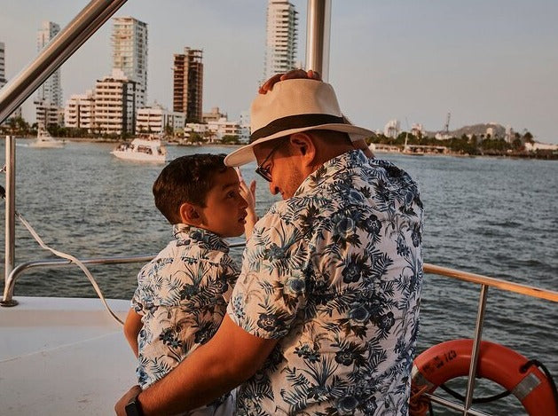 ATARDECER POR LA BAHÍA DE CARTAGENA (BOTE MASTER)