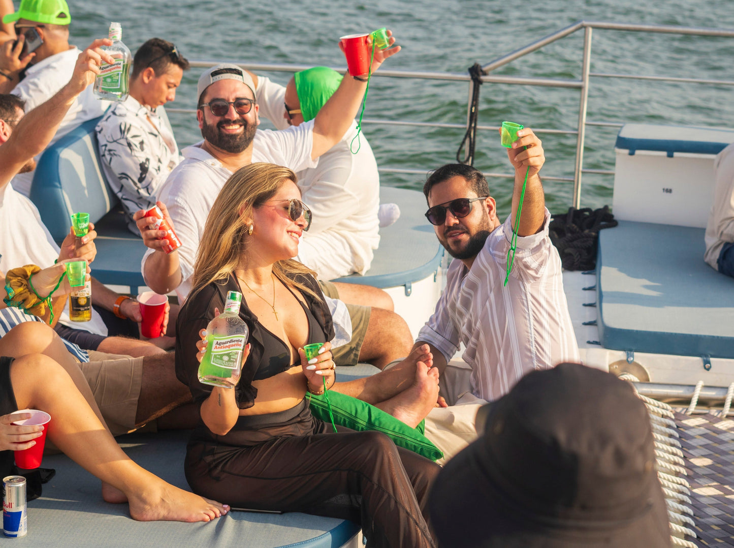 PASADÍA EN CATAMARÁN FLAMANTE