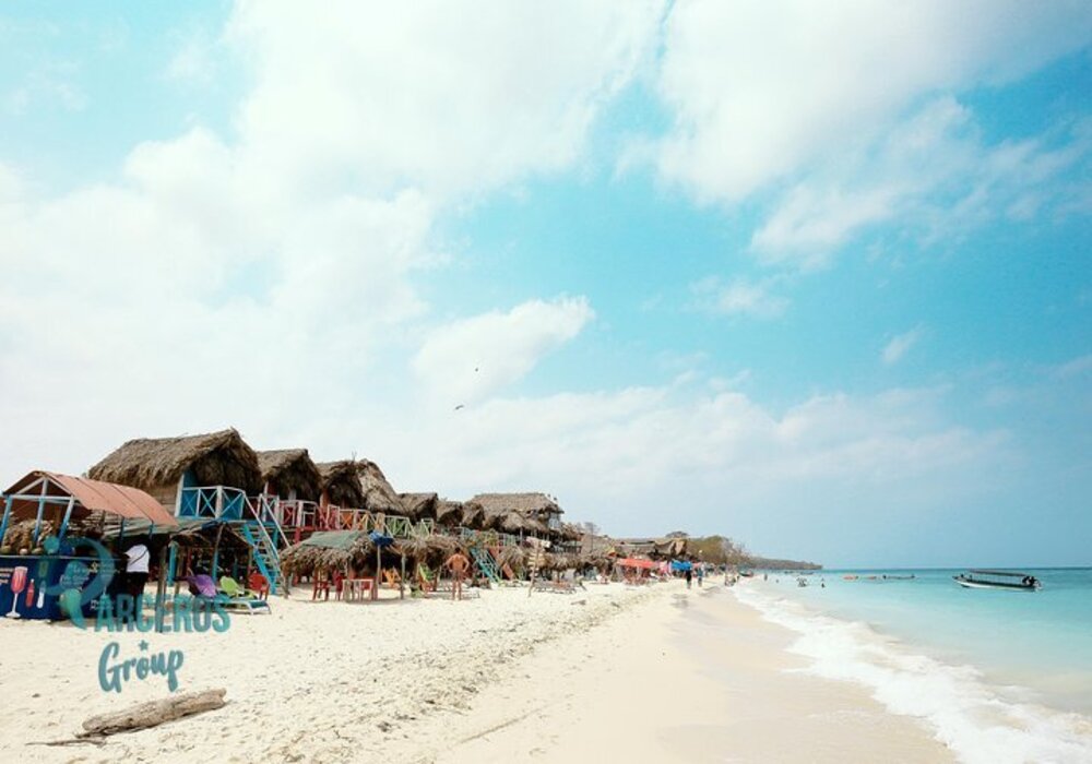 TOUR 4 ISLANDS