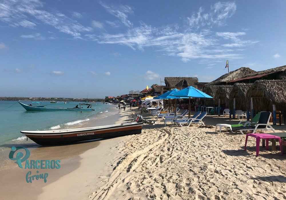 TOUR 4 ISLANDS