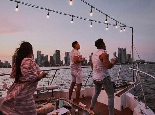 ATARDECER POR LA BAHÍA DE CARTAGENA (BOTE MASTER)