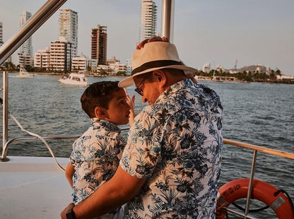ATARDECER POR LA BAHÍA DE CARTAGENA (BOTE MASTER)