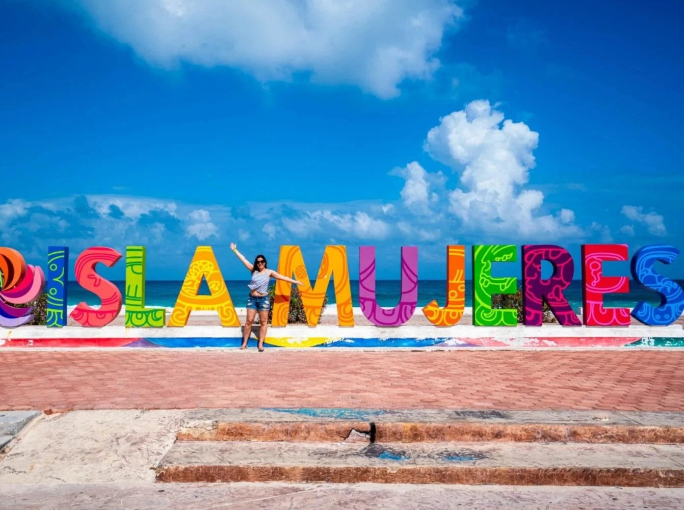 CATAMARÁN A ISLA MUJERES PLUS CON TRANS. REDONDA MEXICO
