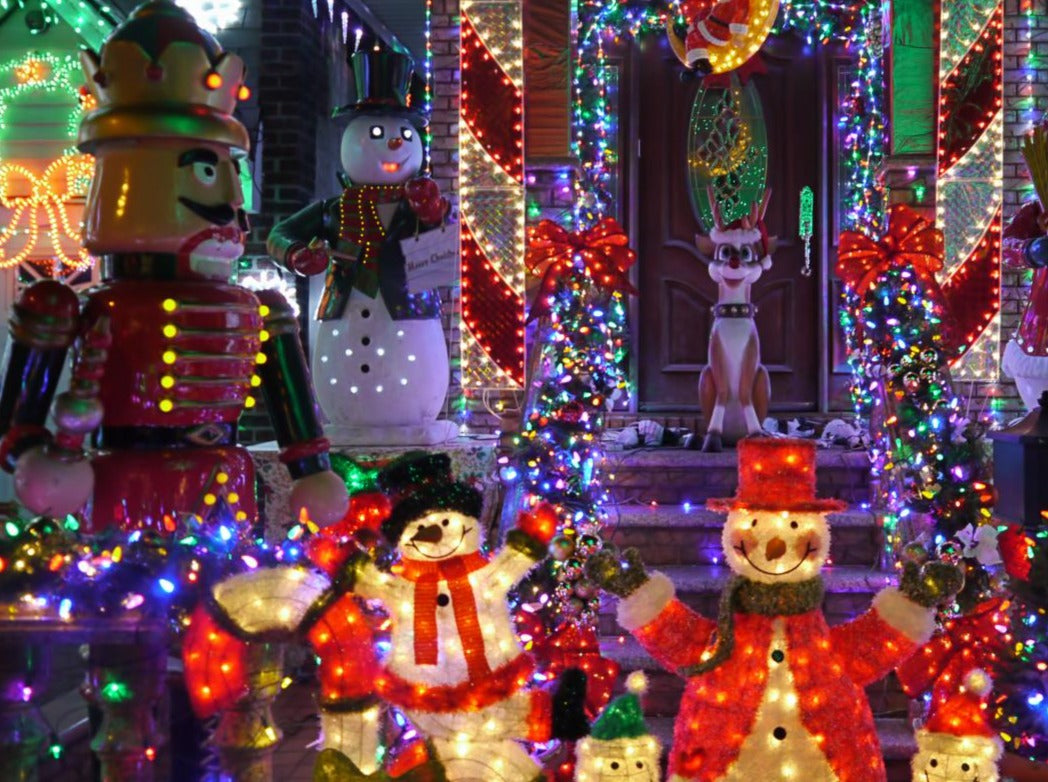 DYKER HEIGHTS TOUR, CHRISTMAS IN NEW YORK