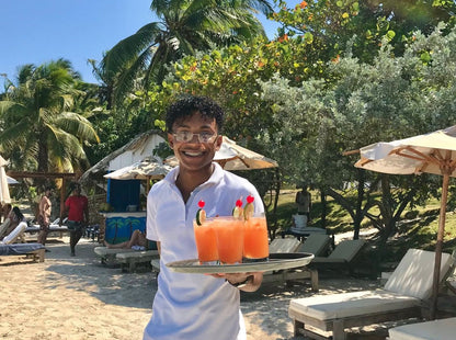 PASADIA COCOTERA BEACH BAR EXPERIENCE
