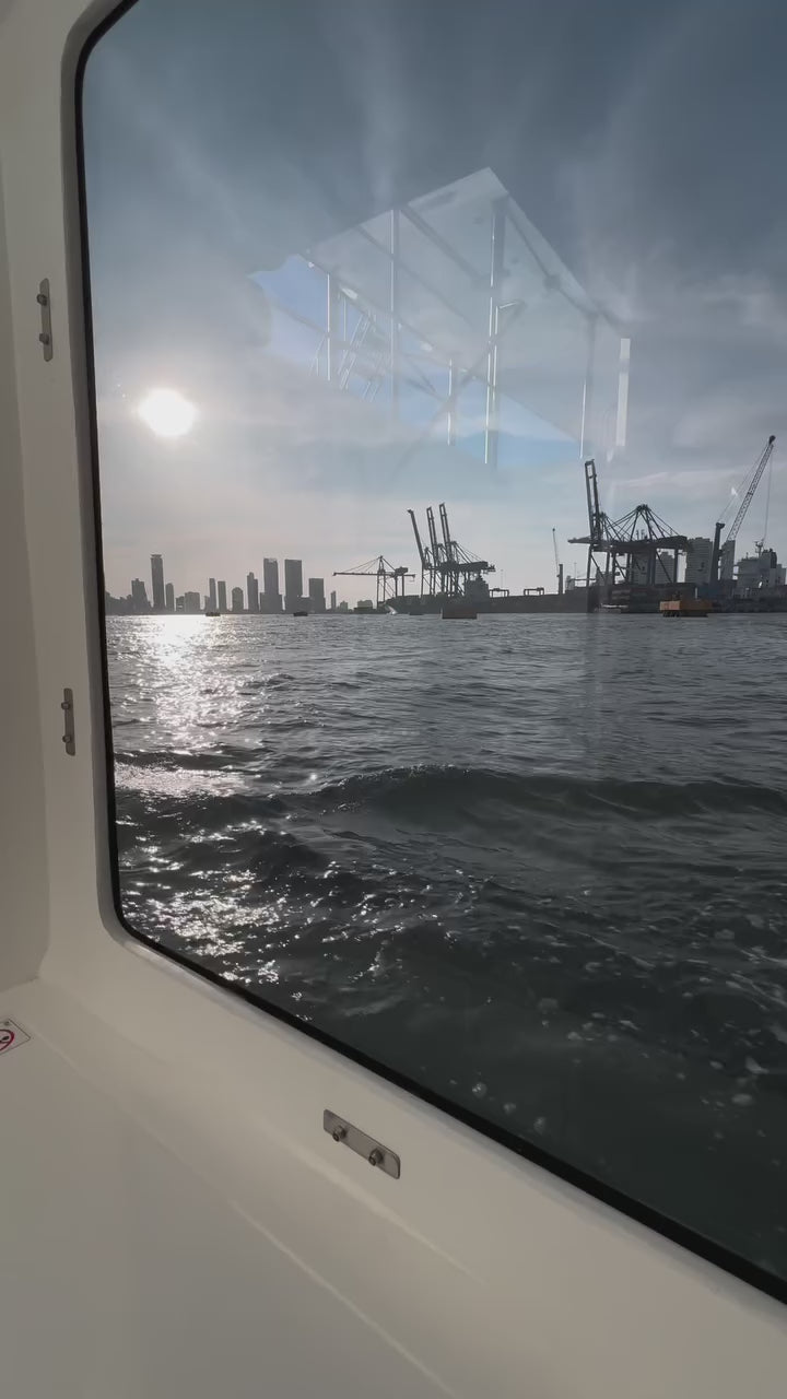 ATARDECER POR LA BAHIA EN FLAMANTE CATAMARÁN EN CARTAGENA
