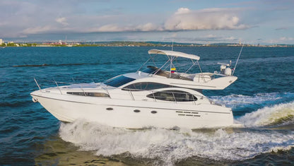 RENTA POR DIA DE BOTE DEPORTIVO 46´ AZIMUT CARTAGENA