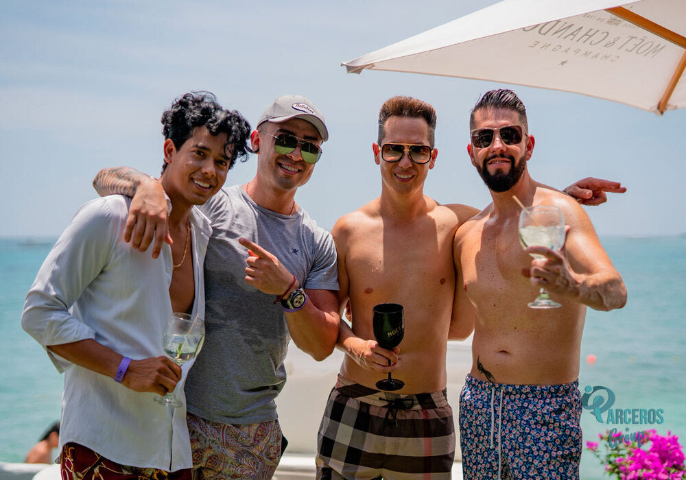 Pasadia VIP en Bora Bora Beach Cartagena