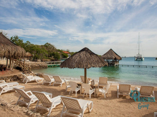 PASS IN ISLAND OF THE SUN